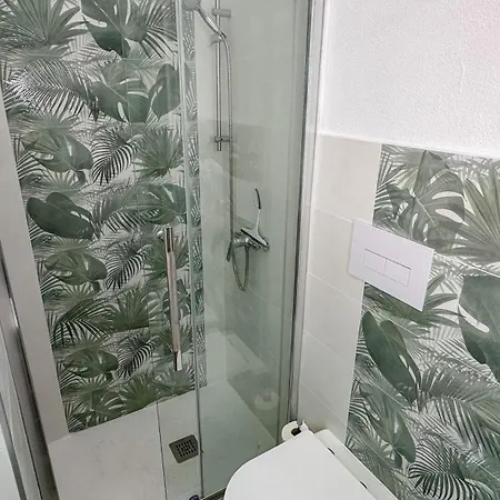 Monte Ortobene 1 Apartment *